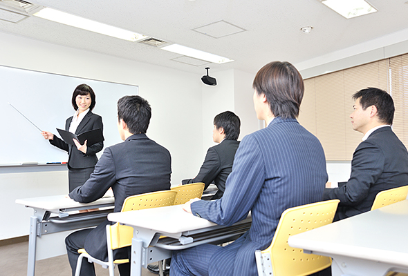 資格取得・建設業許可・求人求職情報・税金相談・不払い対策・公契約条例制定